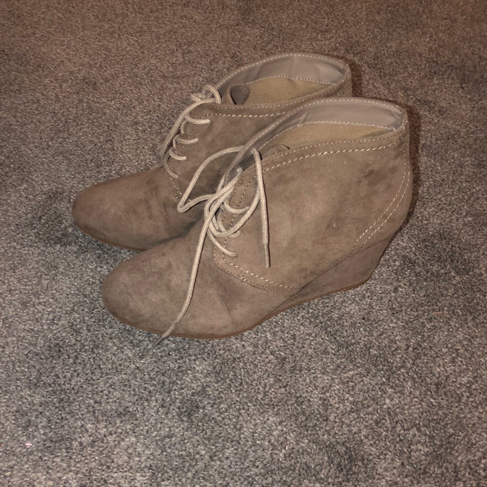 Wedge booties